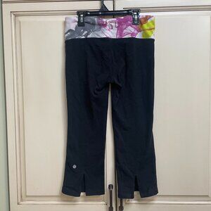 Lululemon Groove Crop Yoga Pants Black Flare Slit Hem Size 6